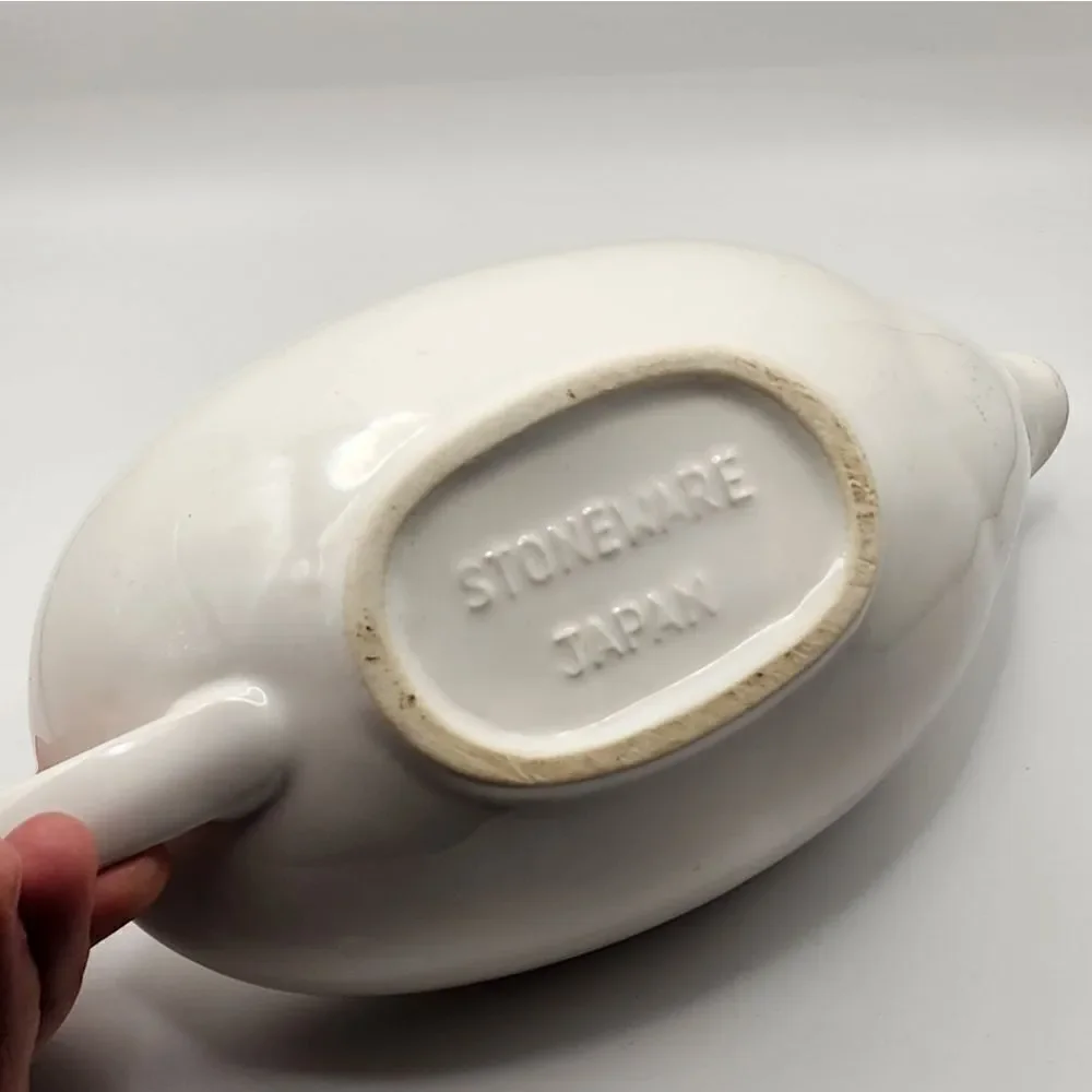 Vintage White Stoneware Japan Classic Ceramic Gravy Boat Farmhouse Style Handle